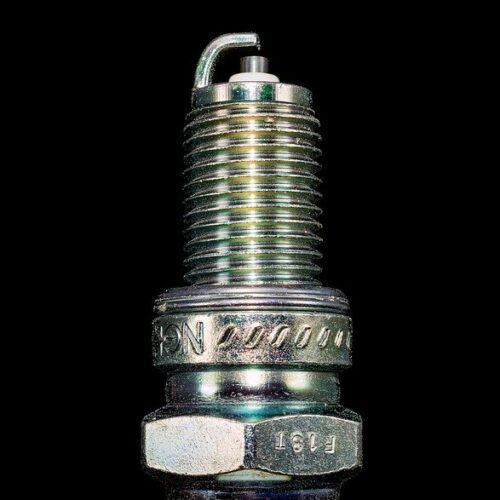 spark-plug-269733_640